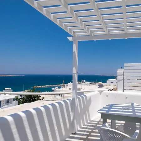 Apartament Lorenzo And Paros *