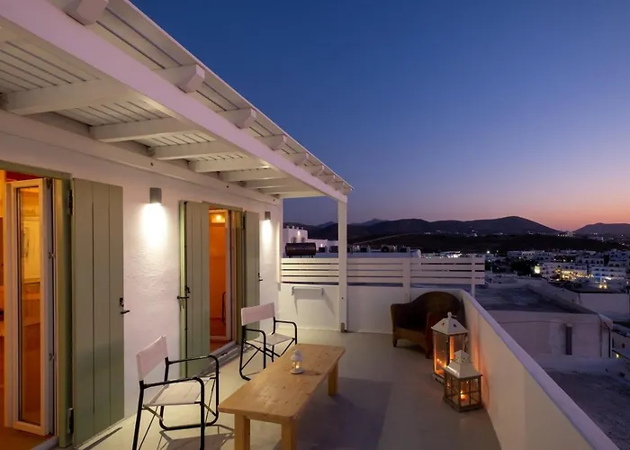 Lorenzo And Paros Naousa